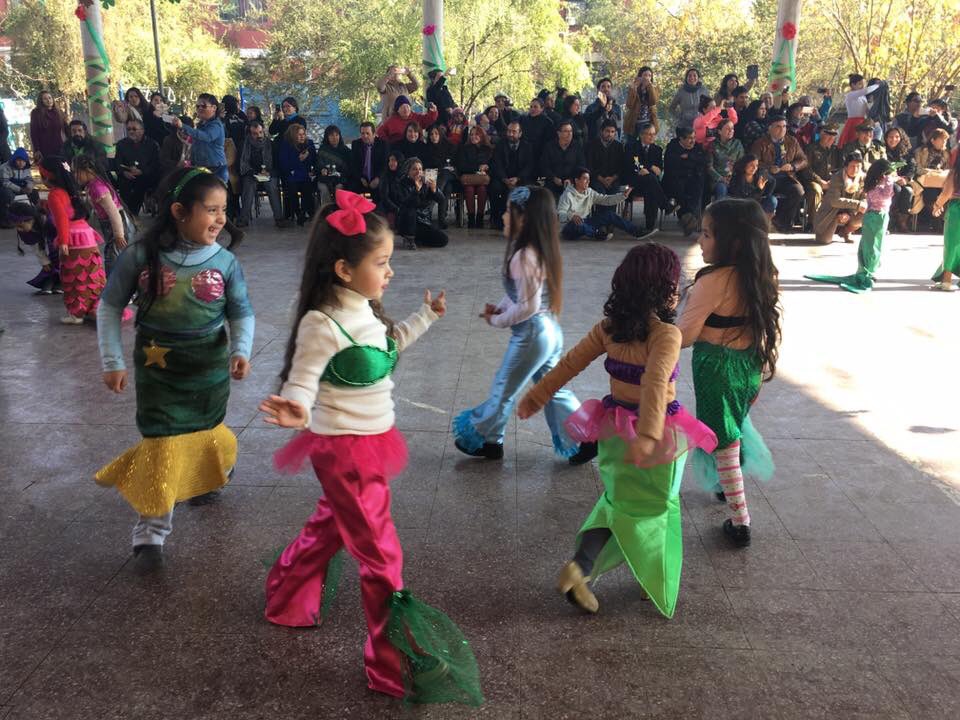 PatyArriagadaN's tweet photo. #RECUERDO2017 En ESCUELA SALVADOR ALLENDE celebramos un año más el DÍA MUNDIAL DEL MEDIO AMBIENTE https://t.co/3wyfBeRofa