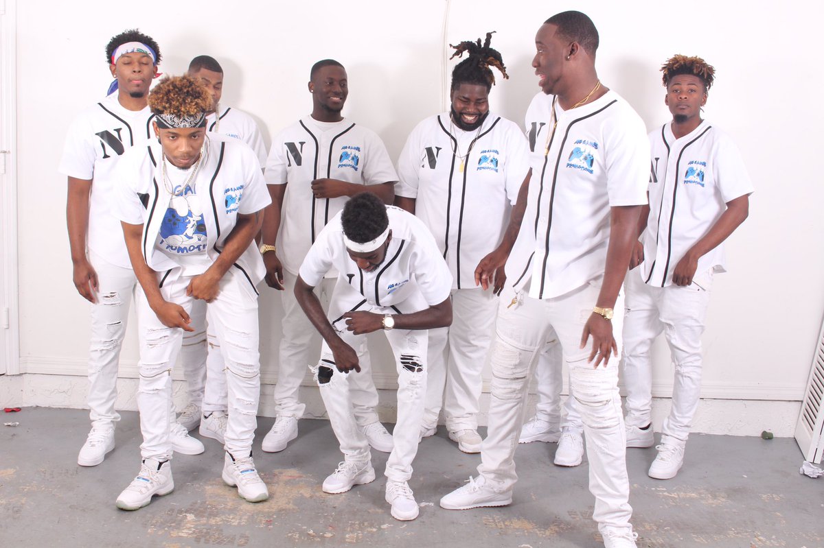 NoGamesPromo_'s tweet photo. We was broke together, but now I can't wait until we rich together https://t.co/hHJcQVZ9o4