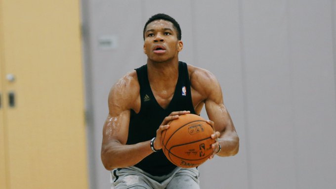 View image on Twitter