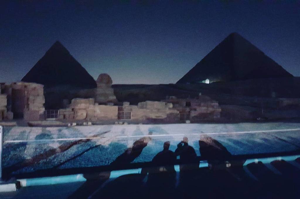 ninjusss's tweet photo. 🖤 Amazed by enigma 🖤
#workinegypt #blessed #civilization #pyramids #nightshot #giza https://t.co/95fqlykdHU