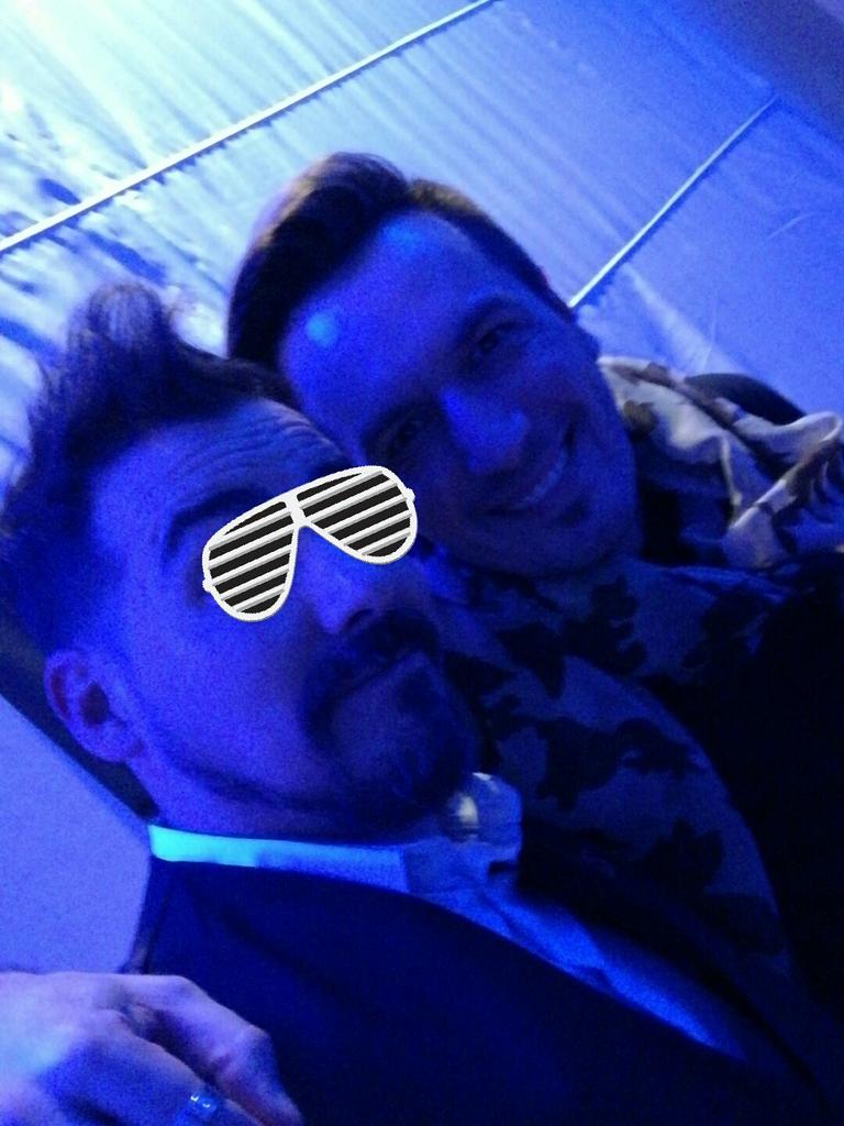 jOCUSpokus's tweet photo. Junto al genio de @ale_ortega en el  #AfterChic de @MendozaCHIC https://t.co/u6nAgVND8j
