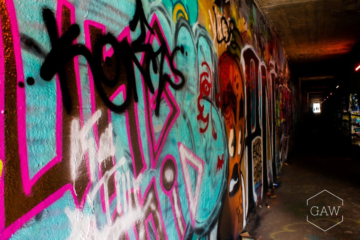 GawPhotography's tweet photo. "Come to me, all you who are weary and burdened, and I will give you rest."
~ Matthew 11:28 

#krogstreettunnel https://t.co/RZWyE9WHy8