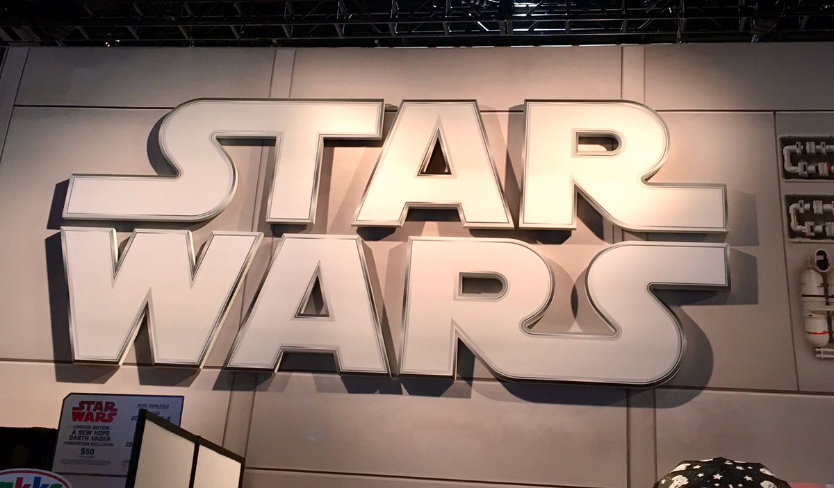 ToppsSWCT's tweet image. We are officially here at #SDCC2017! Planning on attending #ComicCon? Stop by &amp;amp; say hi to us at the @Topps booth! ✨💫✨