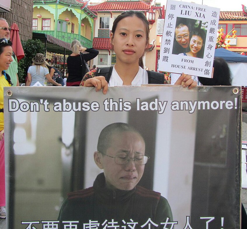 RememberLXB's tweet photo. #FreeLiuXia #LiuXiaobo #WinnieThePooh #FreeTigger
Civilized humans demand that Xi Jinping release Liu Xia from unlawful imprisonment https://t.co/VH43WY49Jw