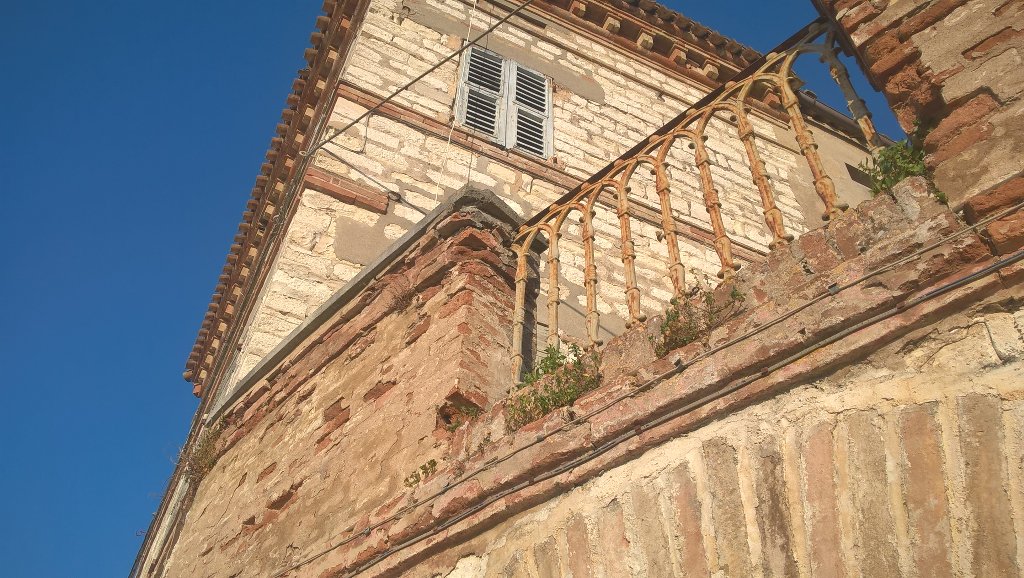 AldaMufloni's tweet photo. Special opportunity to buy a House in one of the most beautiful villages on the #Adriatic coast. #leMarche #Numana https://t.co/93agdZLgTa