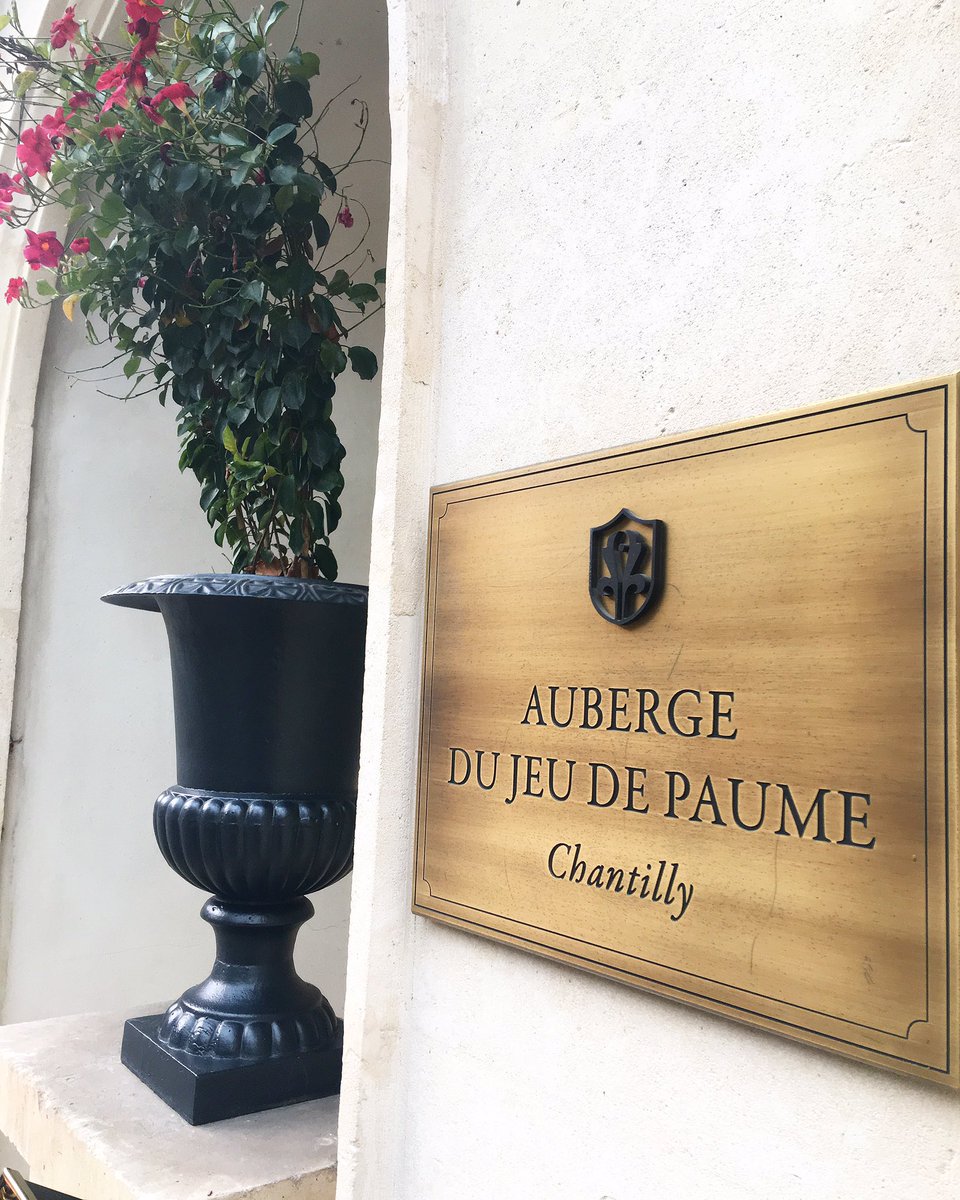 PopMyEvent's tweet image. AUBERGE DU JEU DE PAUME ✨🌷 #chantilly #hotel #aubergedujeudepaume #luxury #relaischateaux #france #ilovemyjob #popmyevent #event #oise