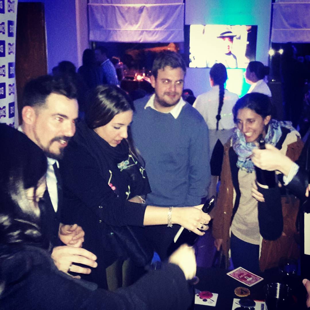 danielaguzman8's tweet photo. Gran #AfterChic especial Día del amigo!!! #felices #amomitrabajo https://t.co/JqGxiGpydW