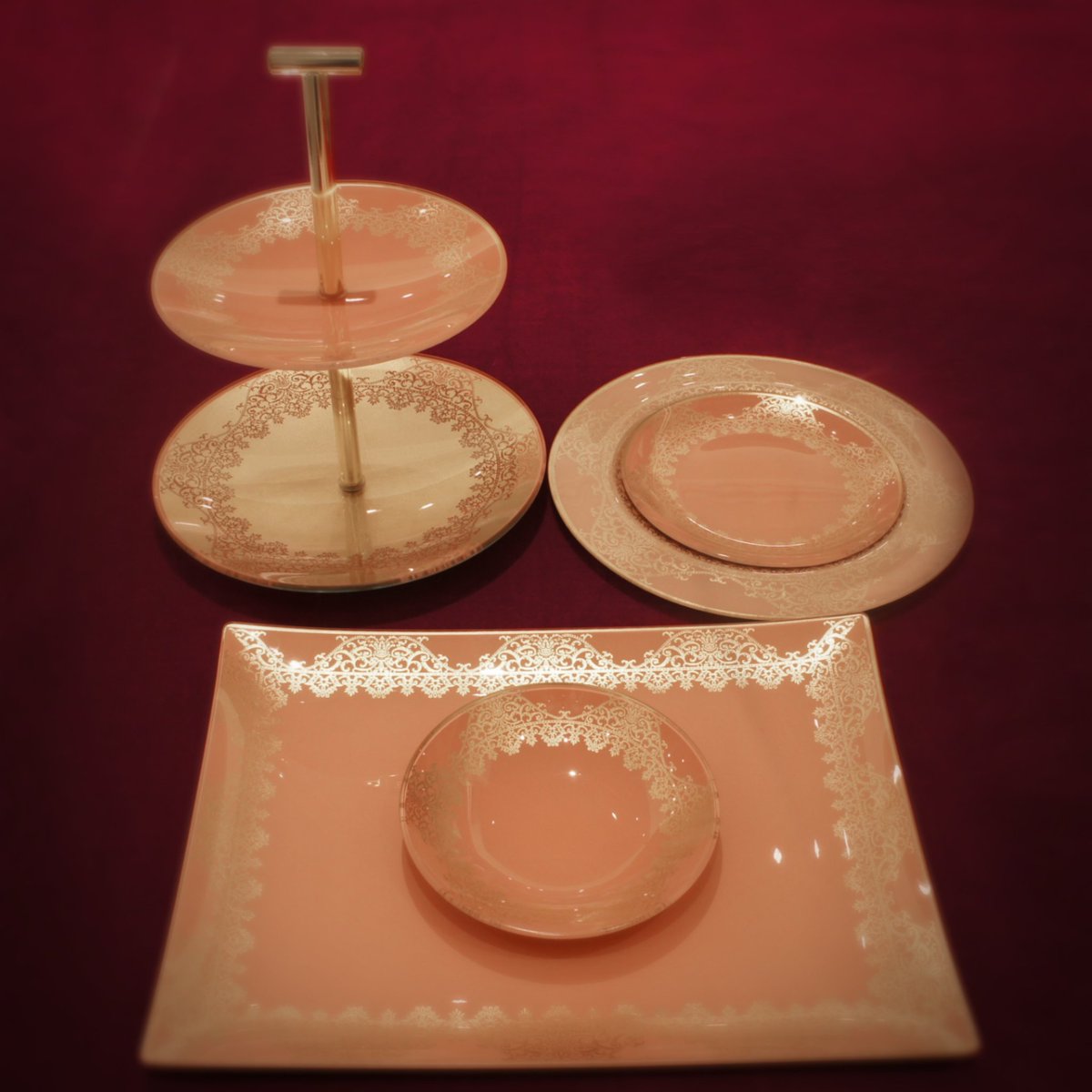 shoppnp's tweet photo. We are usually identified as the producer of exquisite foiled glass works. https://t.co/kULQ9Ma3h5