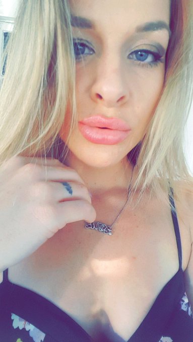 Thinking naughty thoughts.. wanna help me make them happen #sexy #fulllips #sexthoughts #charlotte https://t<a href="/tag/sexy"class="tags"><span>#sexy</span></a><a href="/tag/charlotte"class="tags"><span>#charlotte</span></a><a href="/tag/fulllips"class="tags"><span>#fulllips</span></a><a href="/tag/sexthoughts"class="tags"><span>#sexthoughts</span></a>