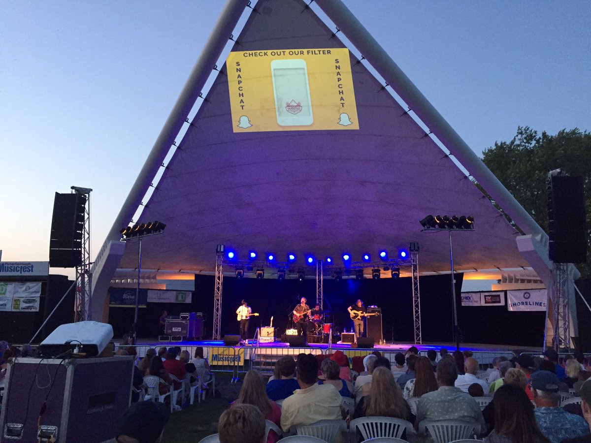 A beautiful night to see @thekentsband <a href="/PtboMusicfest/">Peterborough Musicfest</a> ! Thanks @pktourism ! #HiTanner!!