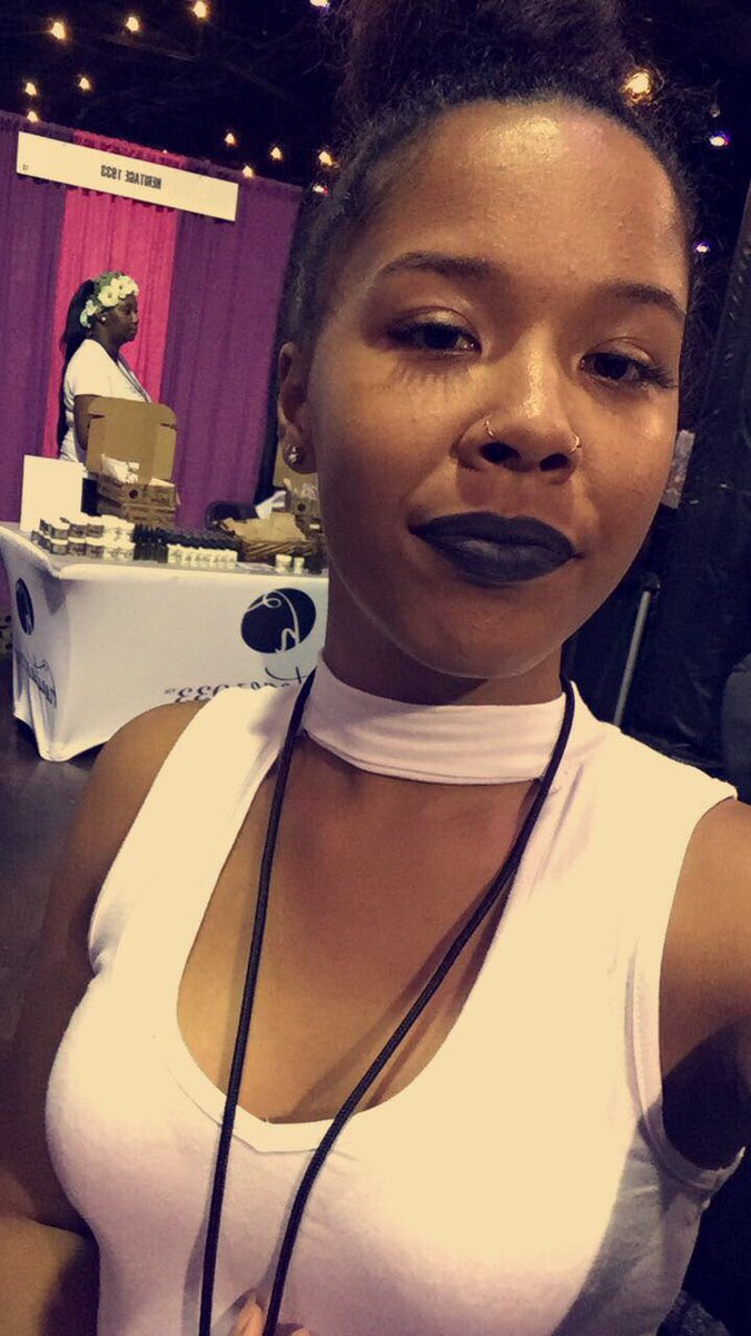 PinkPowderParlo's tweet photo. #grunge #Matte #Liquid Lipstick https://t.co/DE0CVOCVwQ