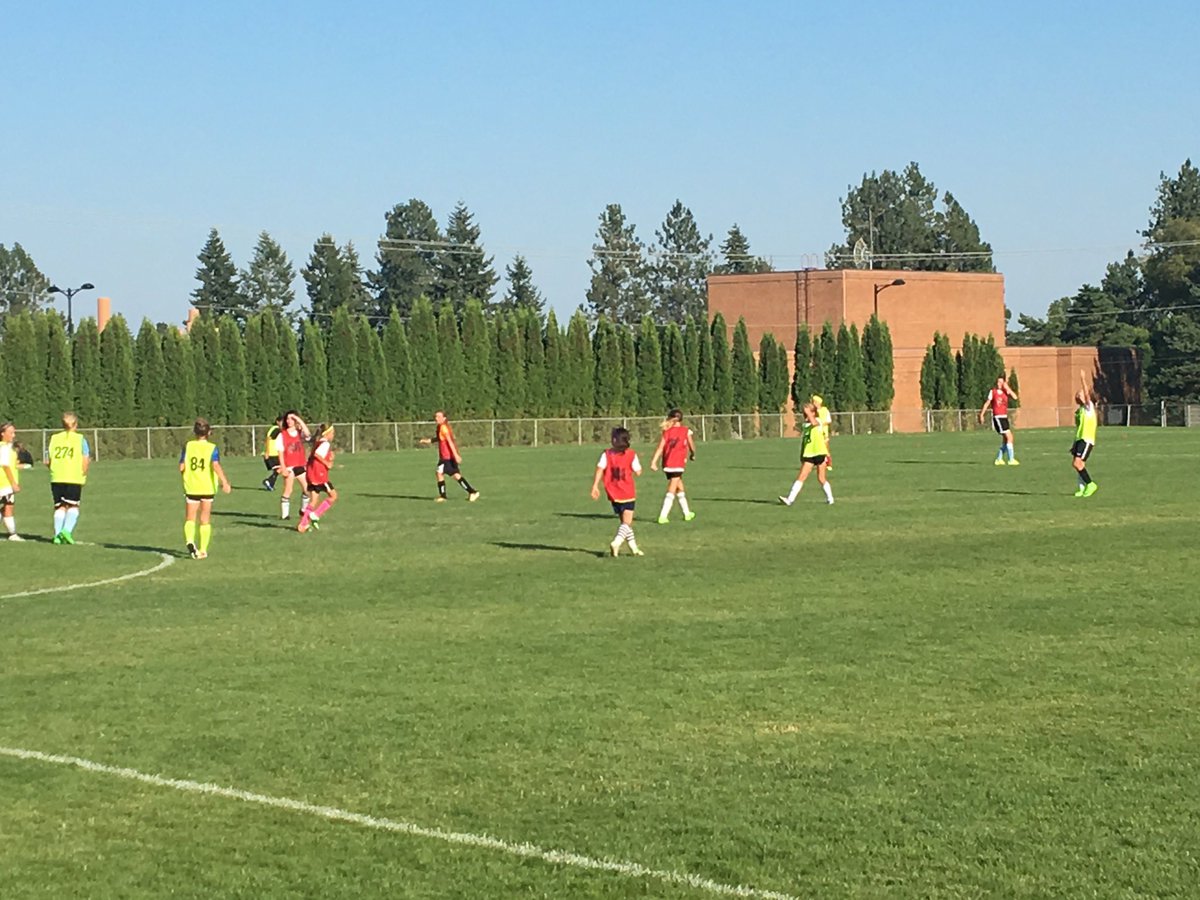 EWAEPDgirls's tweet photo. EWA EPD tryouts a huge success today in Cheney! A great day of sun and soccer #GOEWA https://t.co/vxZOepyZBu