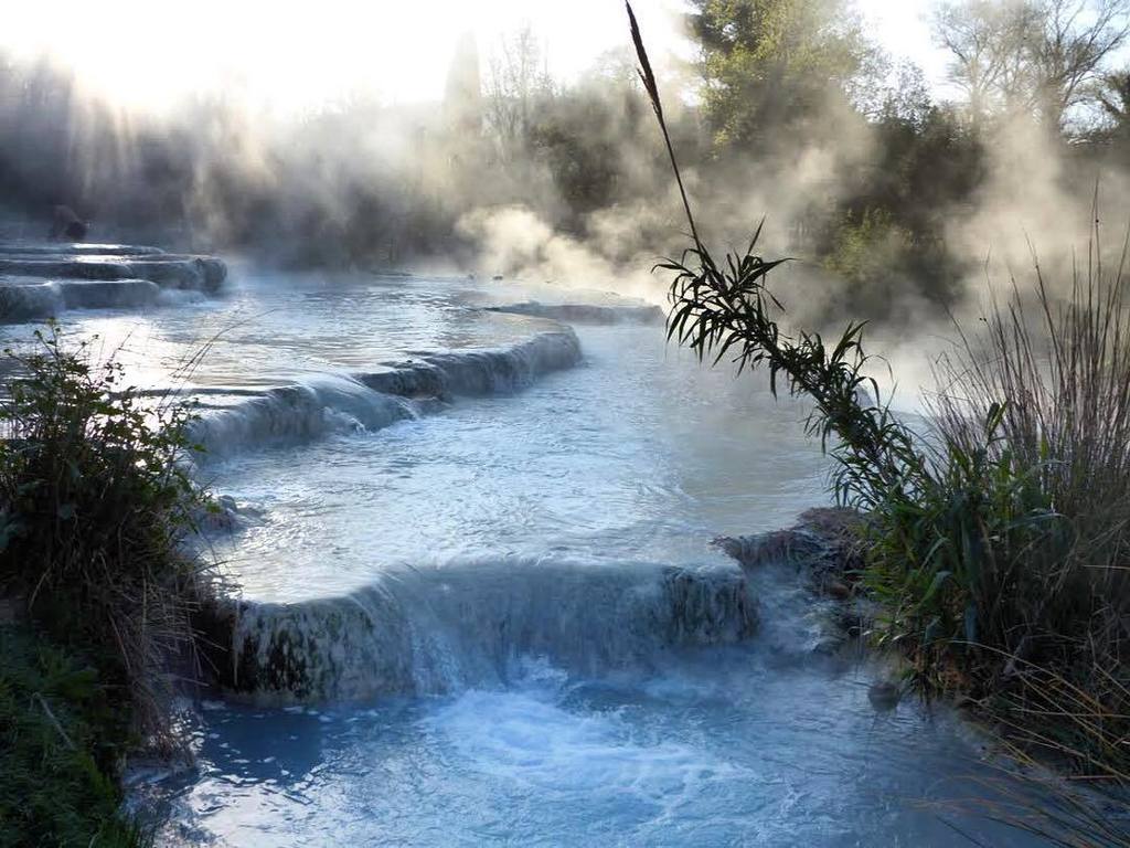 Baglioni_Hotels's tweet photo. A cool morning at the thermal springs at Saturnia Photo by @debrakolkka ##Travel #tuscany #italy #relaxing #hotspr… https://t.co/MEwmwW5Wja https://t.co/RcpbveoBM5