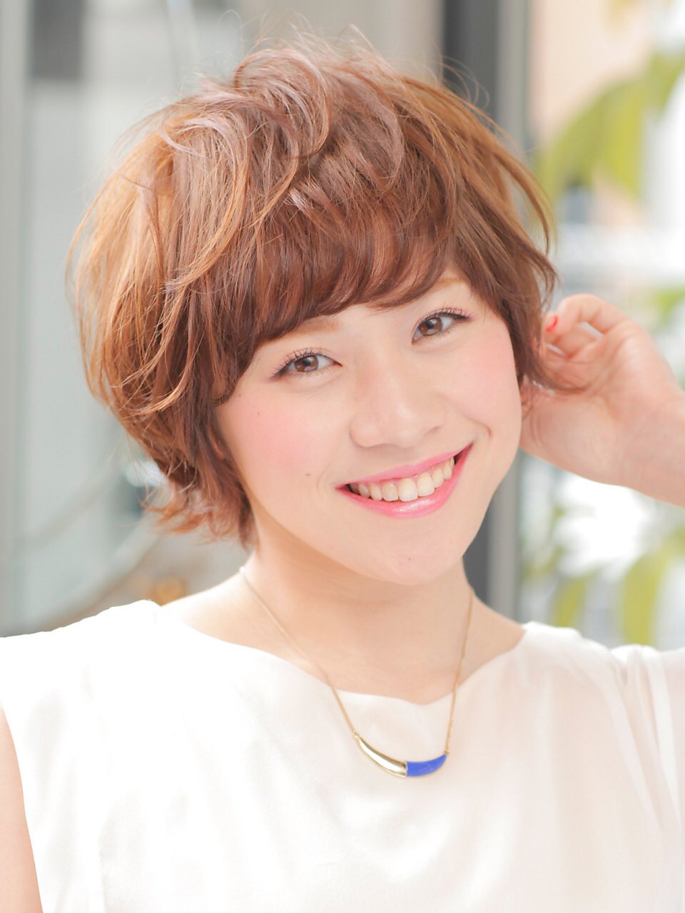 Roots Twitterren こんにちは 夏ショートしませんか 骨格 顔型 髪質をカバーした ゆるふわパーマの 佐藤栞里 風ショート 女性らしさを残しつつ 爽やかでキュート イメージチェンジしてみませんか 学生 から 30代 主婦 までok オススメです