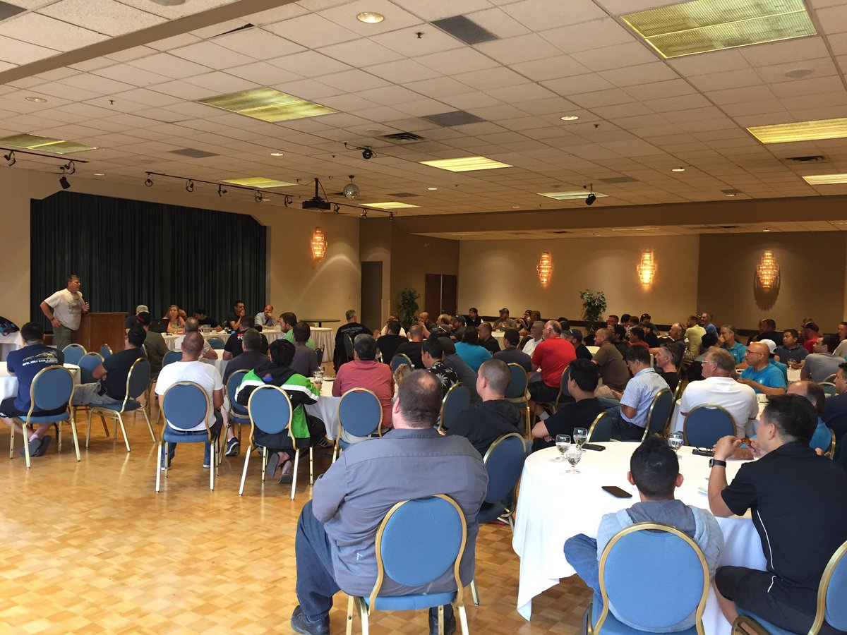 local1944unit60's tweet photo. Strong turn out #local1944unit60 #usw #faircontractnow ๐จ๐ฆ#wesupportourabbymembers https://t.co/kGGuGL8QNf