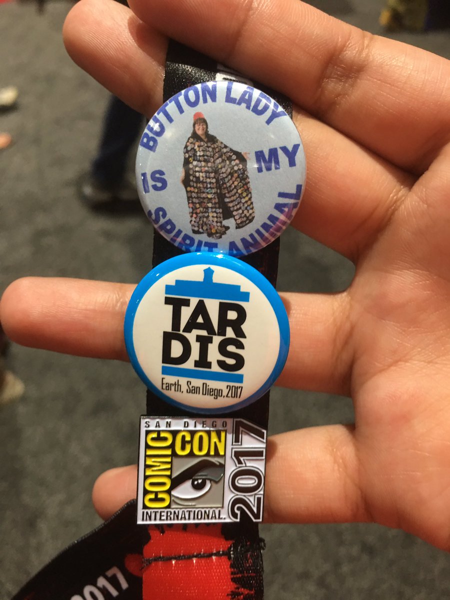 CGlassmann's tweet image. @SD_Comic_Con my fav button so far!! #buttonlady @button__lady #SDCC17