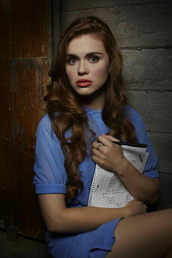 shouttobanshee's tweet photo. My #TeenChoice vote for #ChoiceSummerTVActress is Holland Roden @hollandroden @MTVteenwolf @TeenChoiceFOX https://t.co/F03Pw9zRQR