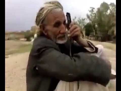 L0rdR's tweet photo. #النقاب_لايمثلني  
الو شرطة الأطفال☎ 
مافيني حيل اتحمل 50 يوم على المدارس في مبزرة رايحين ثنوي ومايبون يتغطون يعني منحرفه وكذا تعالوا شيلوهم https://t.co/r5SncO8fcZ