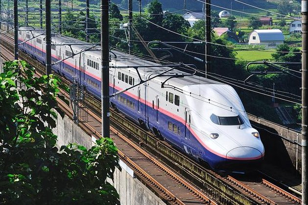 朝日新闻中文网 简 Pa Twitter Hotnews重播 最后的双层新干线上越 线列车将更新换代 E4系由23节车厢组成 共有184辆列车 从01年起开始导入上越新干线 长久以来车辆老化已成为问题 随着e4系的更换 双层新干线也将退出历史舞台 T Co Row4eisbju