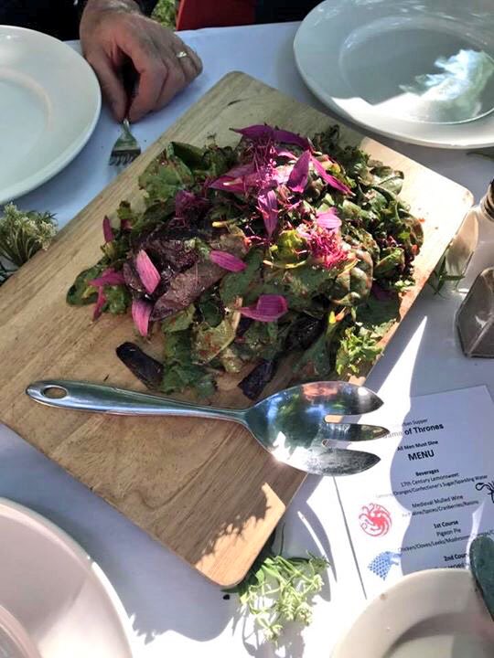 heirloombeaver's tweet photo. #SuburbanSupper 3rd course was  #Sansa salad 🥗 #familystyle https://t.co/upGsGELvIM