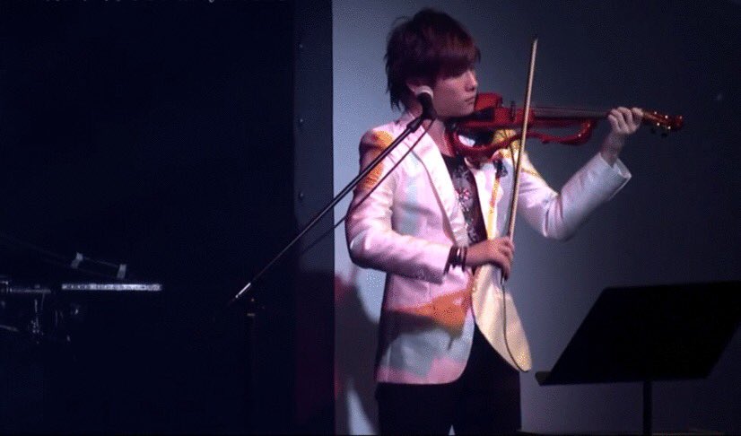 ジャニーズjr Love 本日7 はジャニーズjr 後藤泰観くん28歳の誕生日です 先日は結婚したとの情報もありました ダブルでおめでとう これからもジャニーズの舞台を中心に美しいバイオリンの音を響かせてくれることでしょう おめでとう 後藤泰