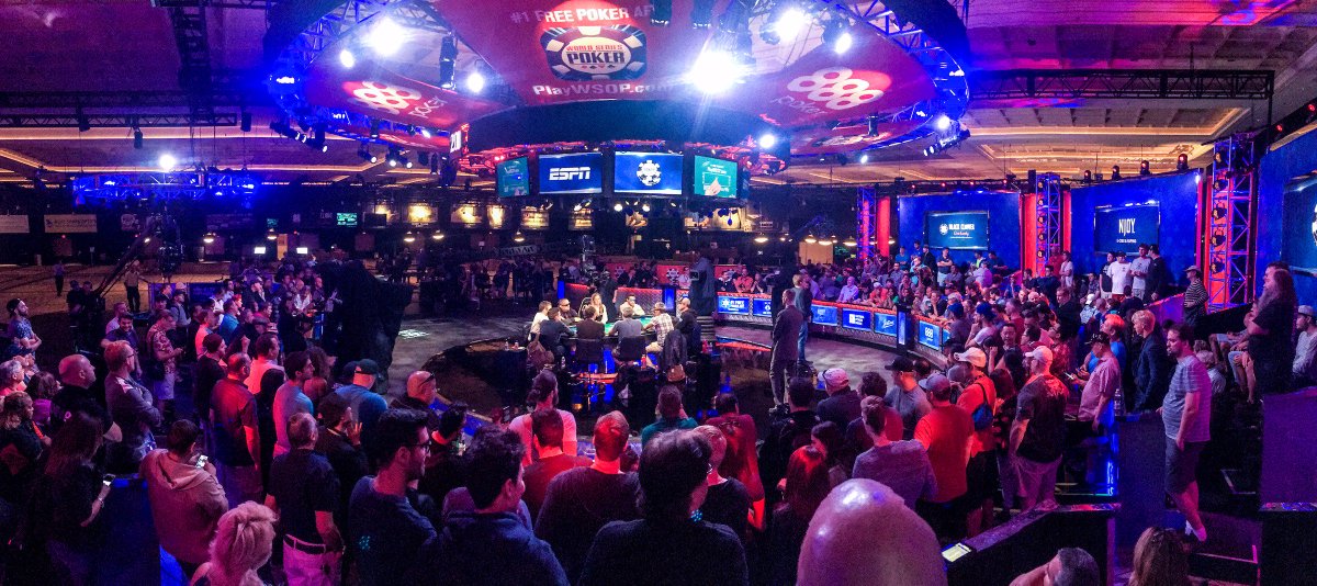 pokerlogia's tweet photo. Estos son los #NovemberNine #wsop2017 y asi estan las apuestas para esta #FinalTable #DamianSalas @tritu27 https://t.co/ELqpOb5Wcr https://t.co/p53ZkIiGja