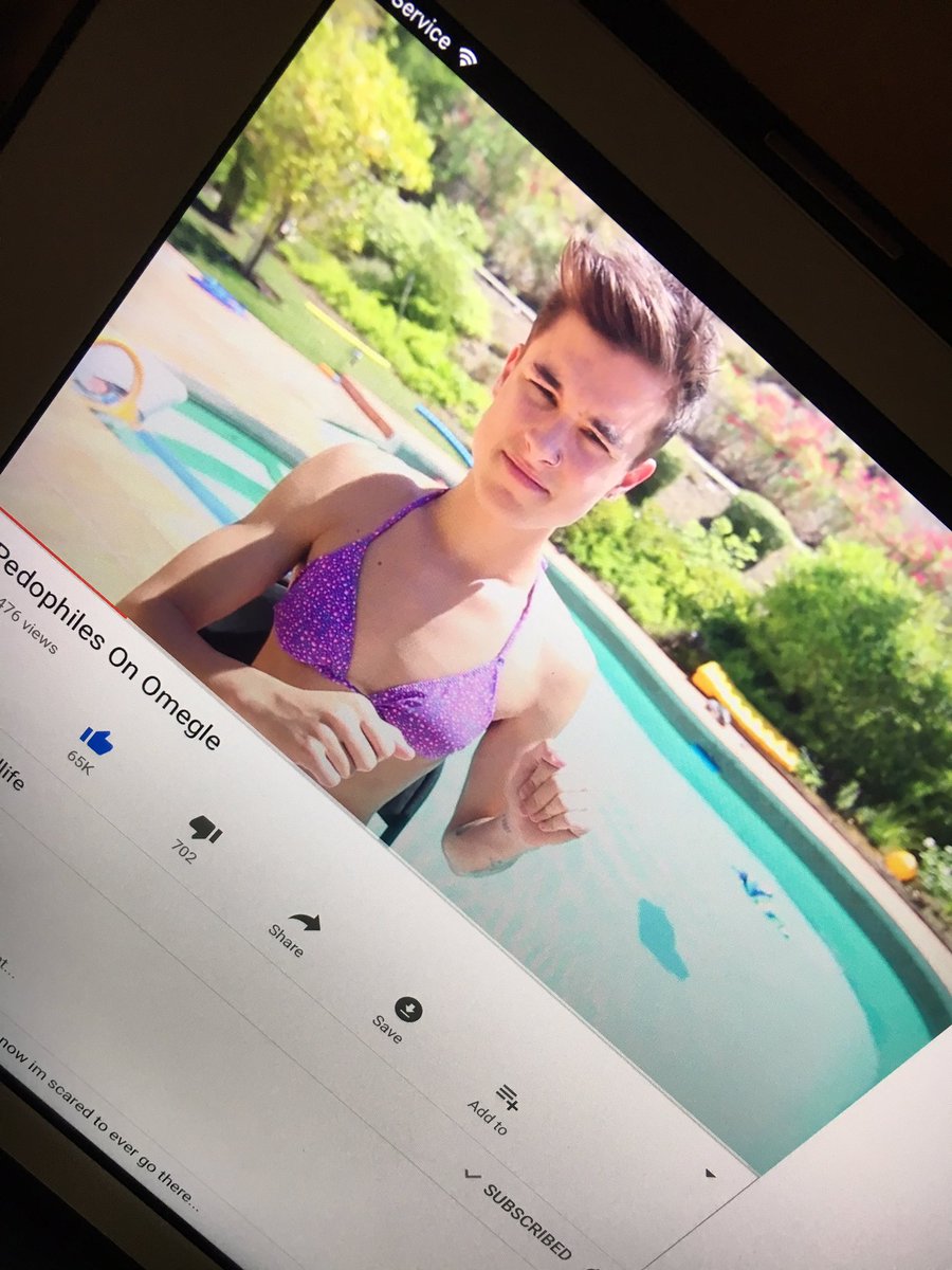 kiansallierose's tweet photo. Currently watching old @KianLawley O2L videos😂😭😭
#o2l #kianlawley #oursecondlife #cute #lmao #bikini https://t.co/8GFcFykyPA