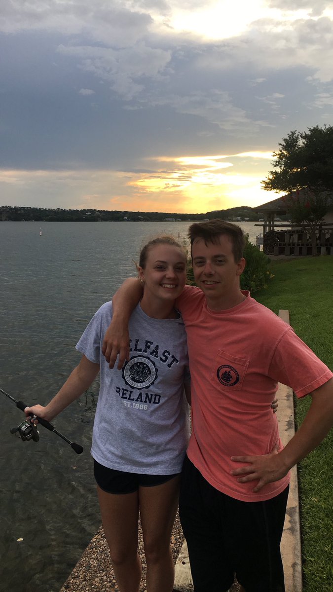 amy_palivec's tweet image. When your boyfriend is the cutest thing alive, but you look like a thumb thumb from spy kids #postitanyway