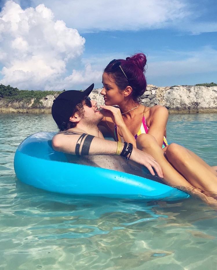 pizzasozupdates's tweet photo. Crystal posted this picture of her and Michael on IG! https://t.co/9Pf4ca8DcA