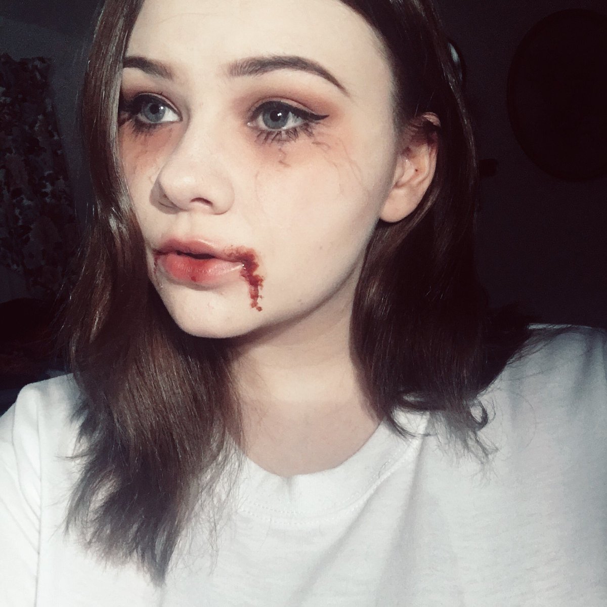 anassxng's tweet photo. part 2 of recreating @atleeeey's makeup looks https://t.co/jxNtAopc9y