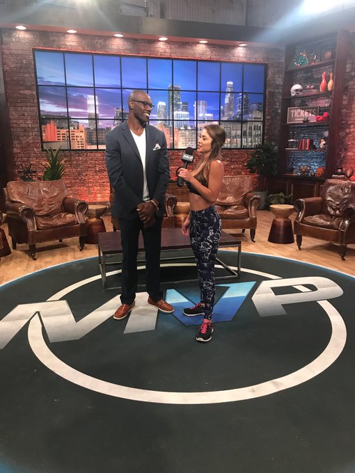 Interviewing Terrel Owens for MVP show (most valuable partner) . ? https://t.co/JtuutYmn6p