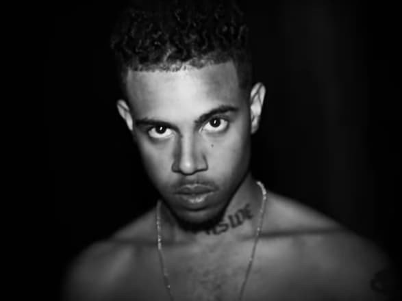 TheRealCoreyMOE's tweet photo. Vic Mensa Slapped With Probation In Concealed Weapons Case
https://t.co/3HdcDvzFl5 https://t.co/X8mt7DX0QM