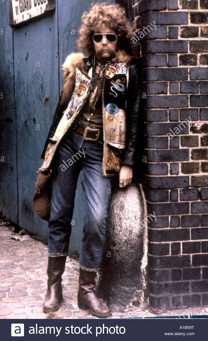 Happy birthday Dame Diana Rigg (July 20th 1938). From Theater of Blood. 