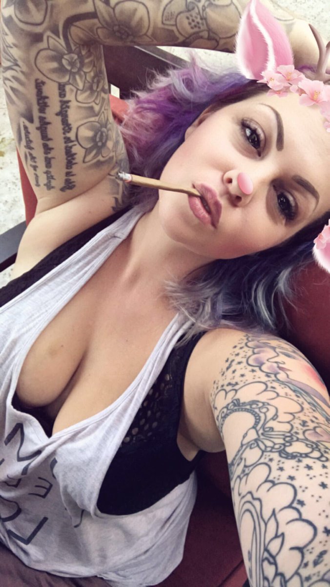 tattozilla's tweet photo. Because it's fucking legal 🤘🏻🤘🏻 https://t.co/SvCXR3kQSx