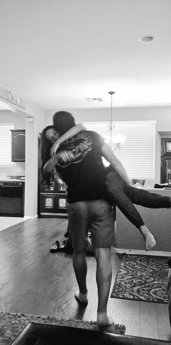 KoraKostiew's tweet photo. I miss my boy who's always sweeping me off my feet :( https://t.co/GkBNIMfyvr