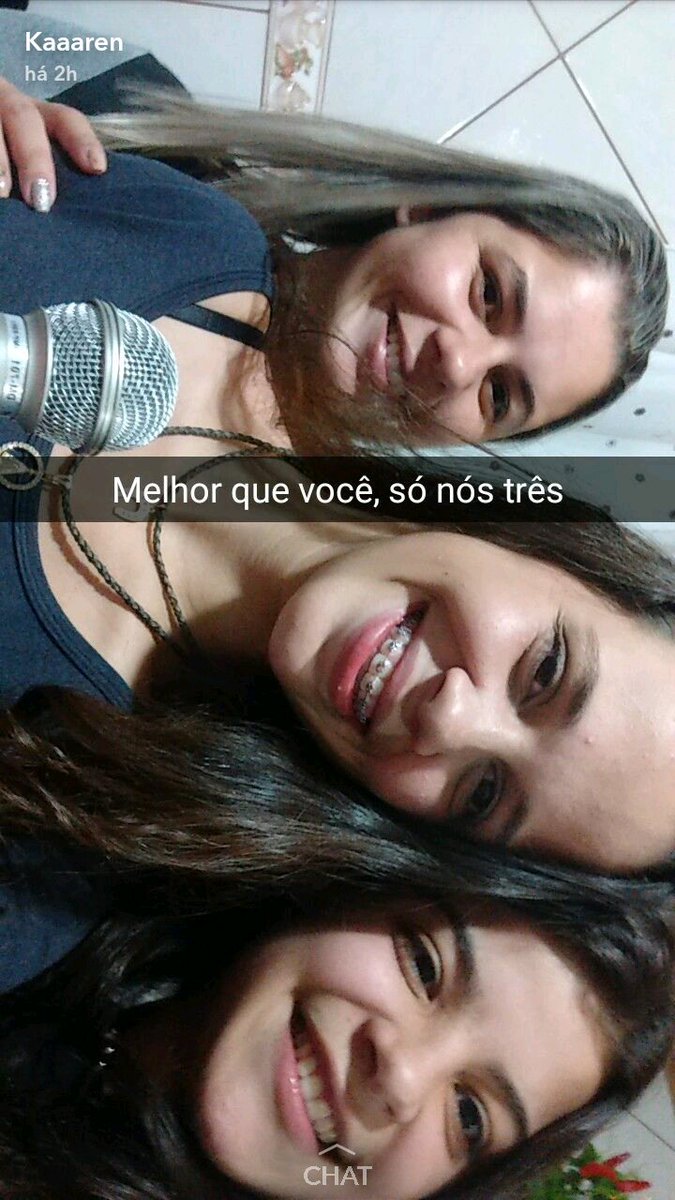 leticiavicent24's tweet photo. Muuuuuito melhor né! #tresbeijos #lindaaas #jantadaspatroas #sqn hahahahah https://t.co/Pdg23RjDYK