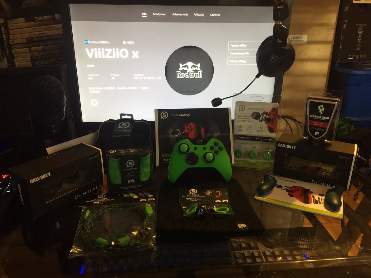 viiiziio's tweet photo. Thanks @ScufGaming #scuf #scufgaming #scufone https://t.co/WLxpxUX1Ro