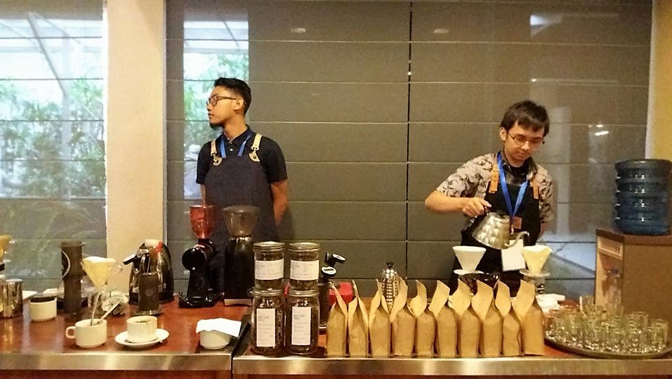 AsiaPacFarmers's tweet photo. Follow us on Facebook for more updates on the ongoing #ALSPEAC in Yogyakarta, Indonesia! https://t.co/J4mg9ZK3Ge #ASEANCoffee #ASEANFarmers https://t.co/fAVL9cwsV6