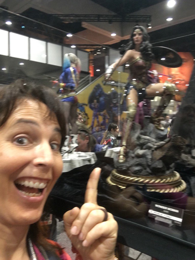 NerdchickAlly's tweet photo. #SideshowWW. Having a blast at @Comic_Con https://t.co/YhKtW8wL1B
