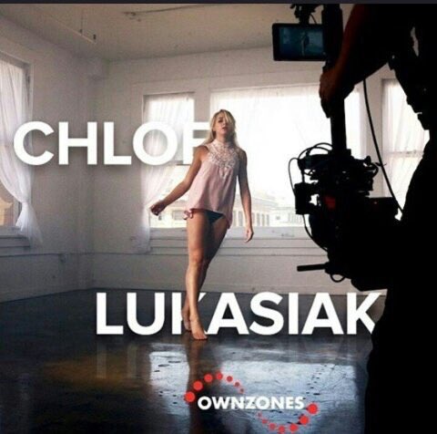 ellenroseg's tweet photo. My #TeenChoice #ChoiceDancer is @ChloeLukasiak https://t.co/I5COmXzZ39