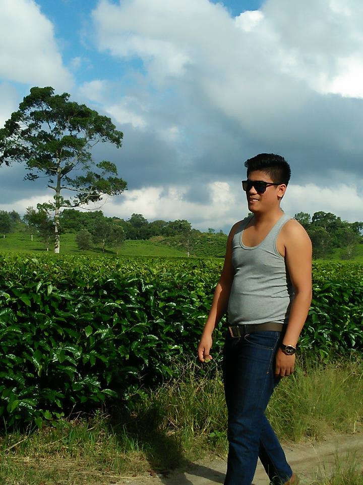 Bangrait_Marno's tweet photo. Kebun Teh Sidamanik 😀😀😀
#Simalungun
#EdisiMardalani
#BataxNese
#NorthSumatra https://t.co/H2UFK146U1