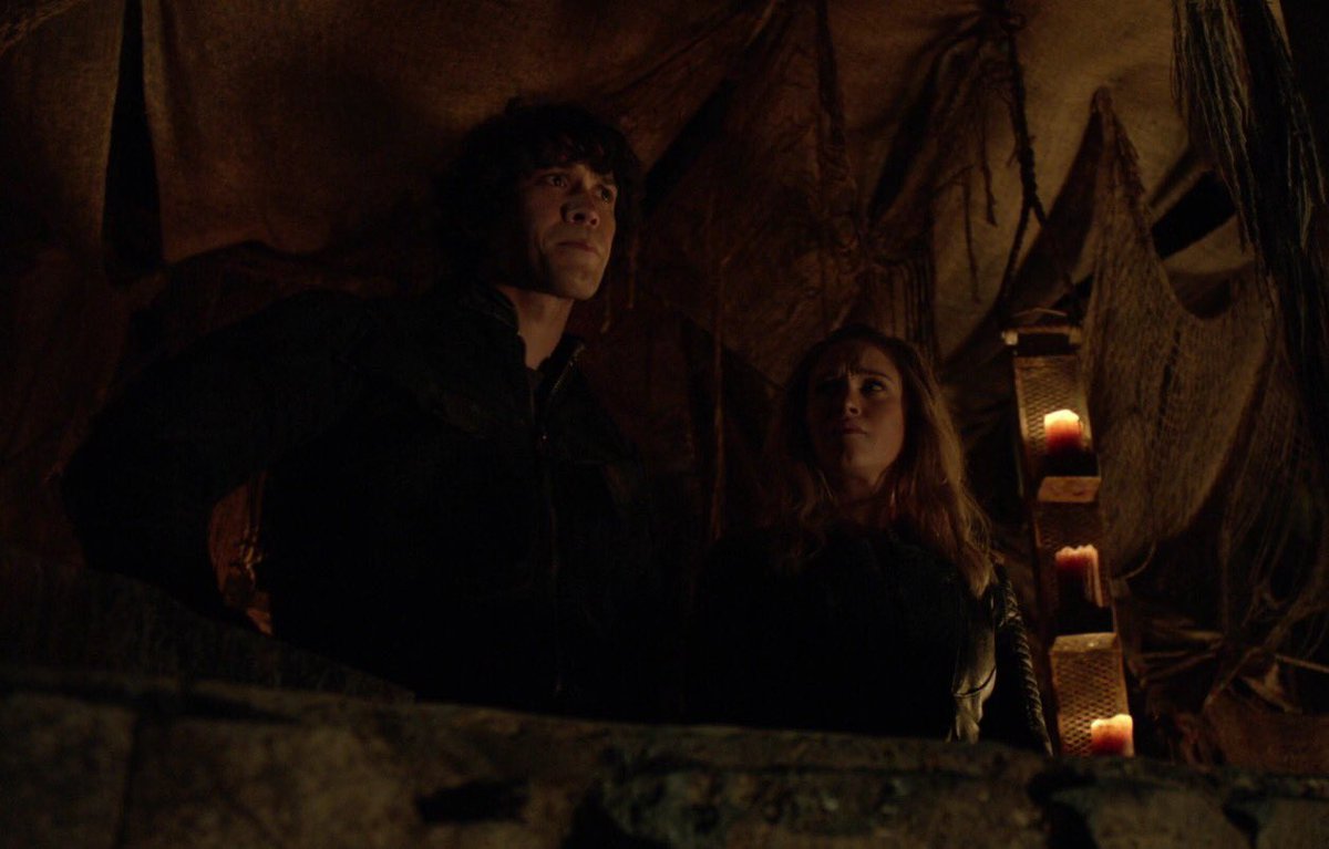 reyslightside tweet picture