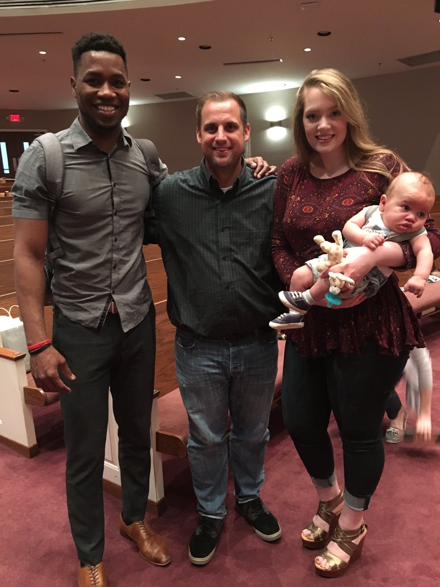 TheBranch510's tweet photo. Our 11:15 service this past Sunday we took in 3 new members and had a baby dedication! #reasonstopray #nfcnfam https://t.co/Ckc1syoUx1