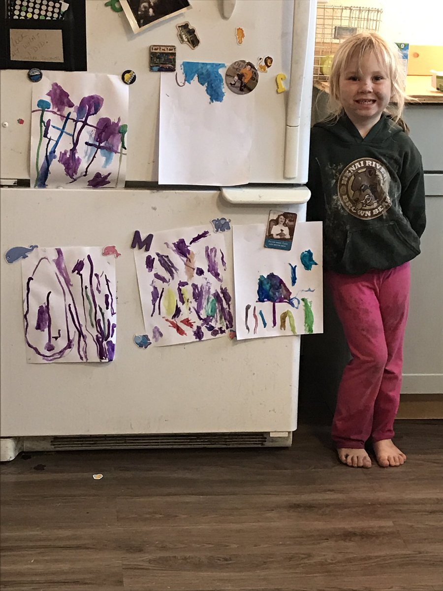 gomer2323's tweet photo. 🎶🎵hello my name is May-bel 🎶🎵 and i like to paint draw-rings🎶🎵 #HelloMyNameIsSimon #MikeMeyersSNLGod @nbcsnl #SNLThrowback @jimmyfallon https://t.co/qqr3C2vpLQ