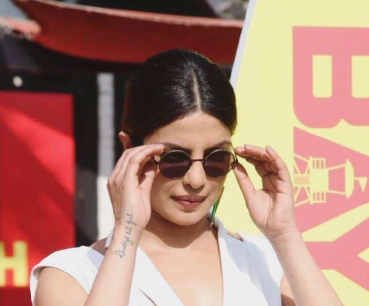 StacySuperDuper's tweet photo. My #TeenChoice vote for #ChoiceMovieVillain is @priyankachopra for Baywatch https://t.co/ITDz8jisnc