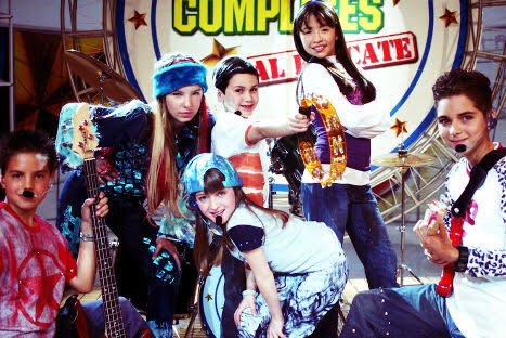 obrienft1d's tweet photo. 💕COMPLICES AL RESCATE💕
-cuando silvana y mariana se conocieron fue épico
-el baile del sapito
-nunca superare que cambiaron a belinda https://t.co/F1As00NdMH