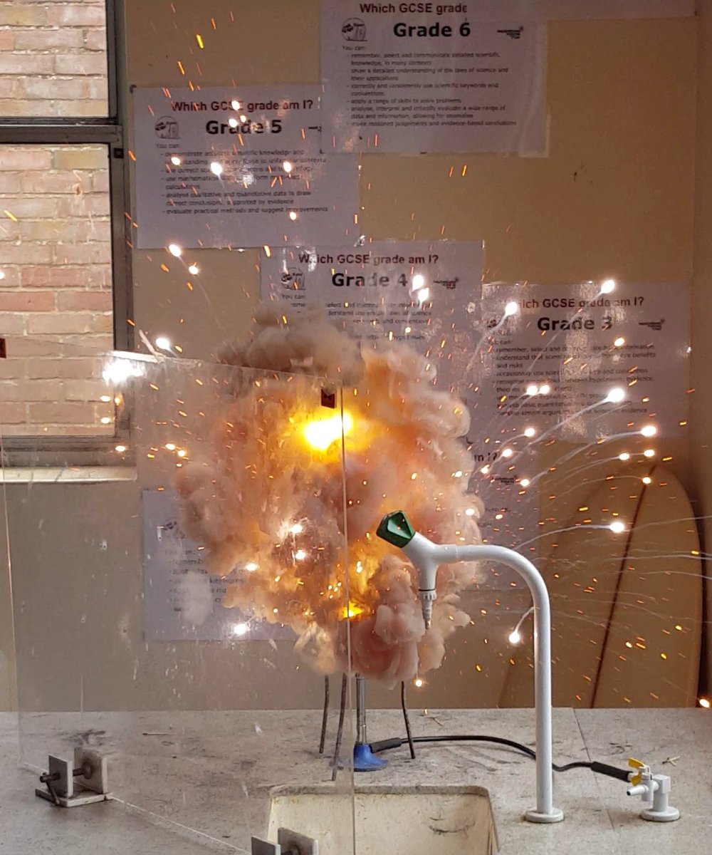 StKathsScience's tweet photo. Ending the year with a bang... 
There are some bright sparks in that classroom. 

https://t.co/pMEbgbmCs6 https://t.co/iJqAEHqRdD