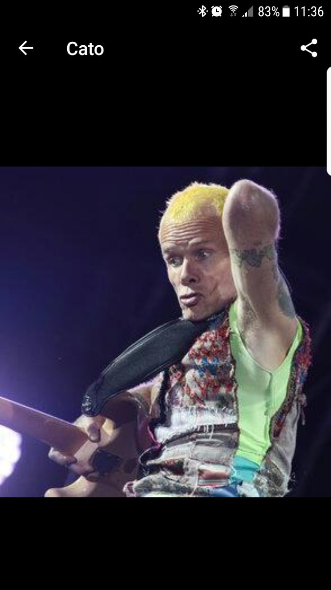 FabioCatOzzy's tweet photo. @RHCPchad  picture of my son on his Whatsapp profile.tomorrow in Milan will be his first concert(10 years old) Hoping to meet you please 👼 https://t.co/nGe1LPlpHk