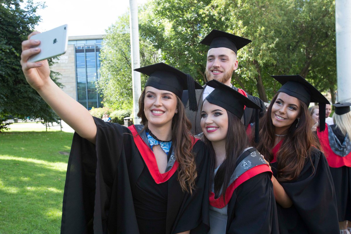 NCLCollege's tweet photo. Make sure to check out our Graduation 2017 album on Facebook! New pics up now, get tagging! 🎓📸#NCLGrad17 https://t.co/mikcbO35kc https://t.co/ZbnUqdHwcH