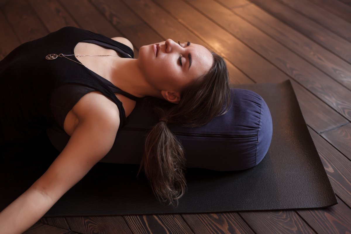 PinmanYoga's tweet photo. It's Friday! Time to pause and let go...

https://t.co/76O3oGS88H

#TGIF #YinYoga #RestorativeYoga https://t.co/6laGxwdnCK
